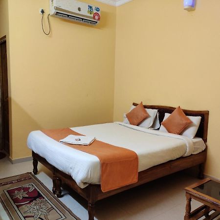 Hotel Sambit International, Near Sea Beach 普里 外观 照片