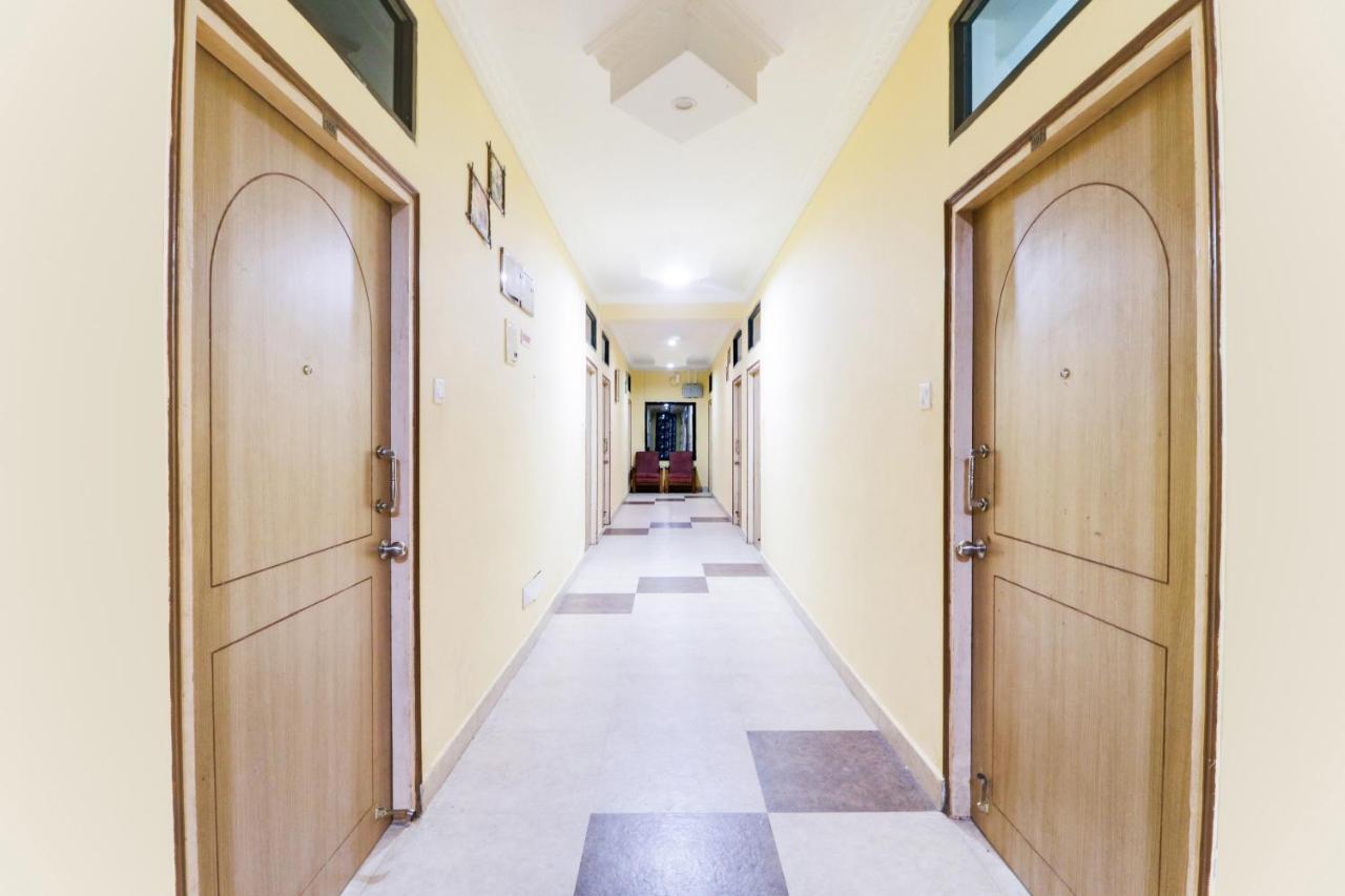 Hotel Sambit International, Near Sea Beach 普里 外观 照片