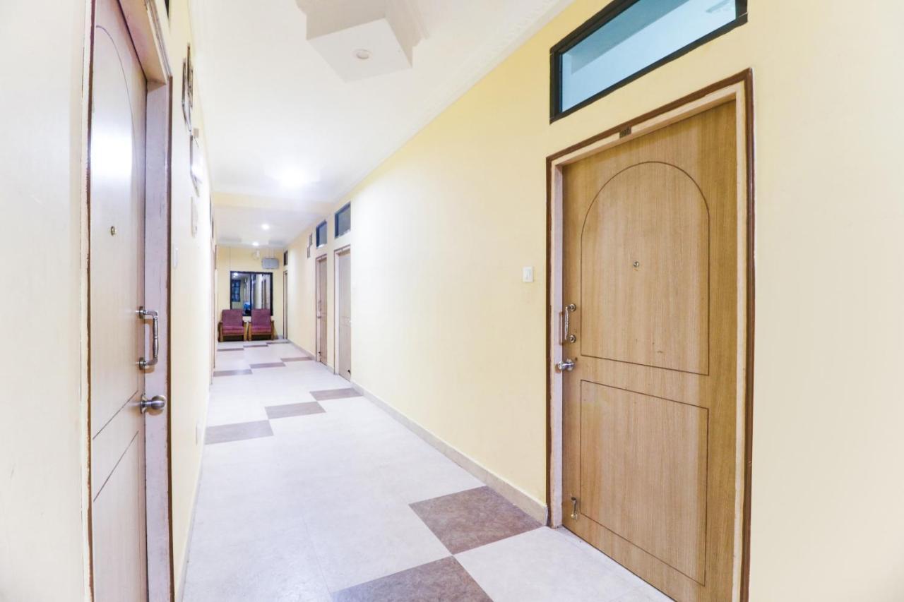 Hotel Sambit International, Near Sea Beach 普里 外观 照片