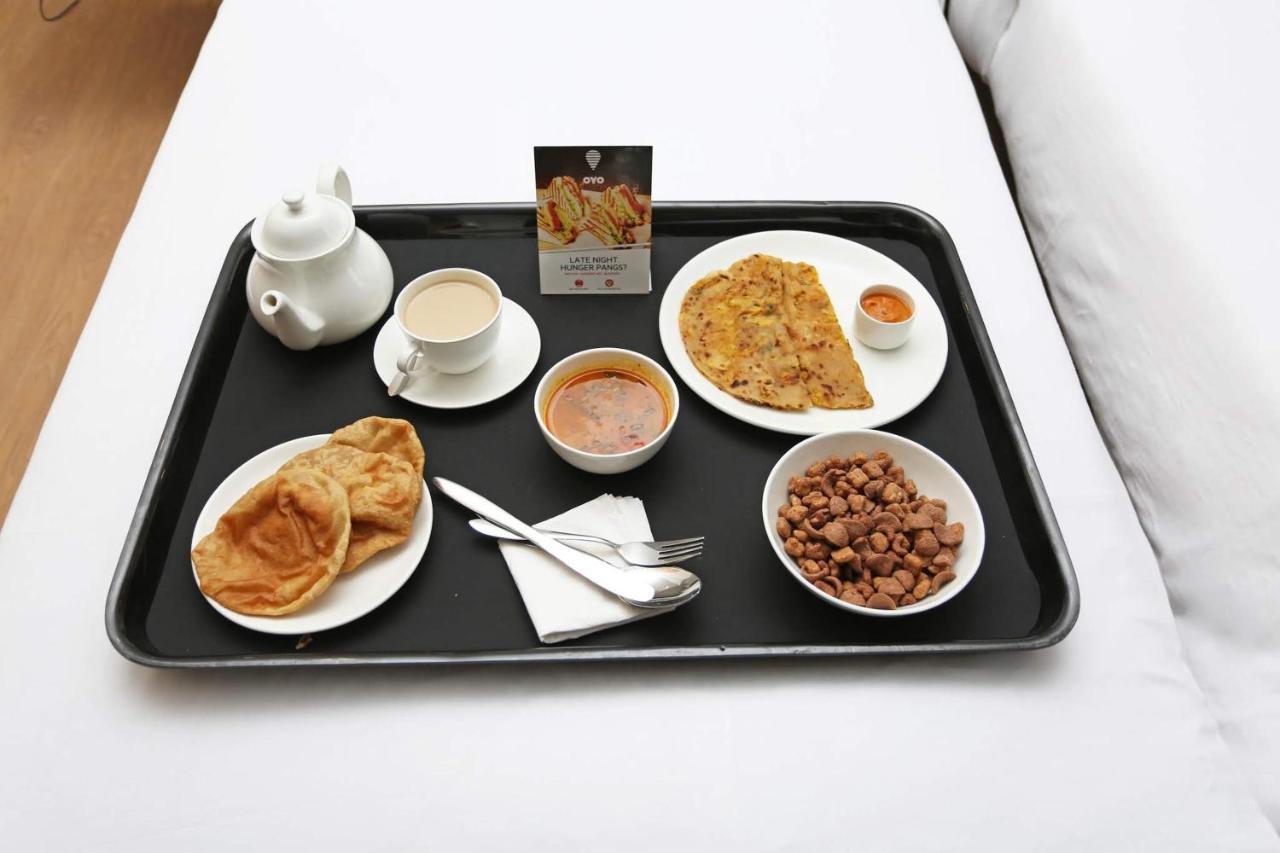 Hotel Sambit International, Near Sea Beach 普里 外观 照片